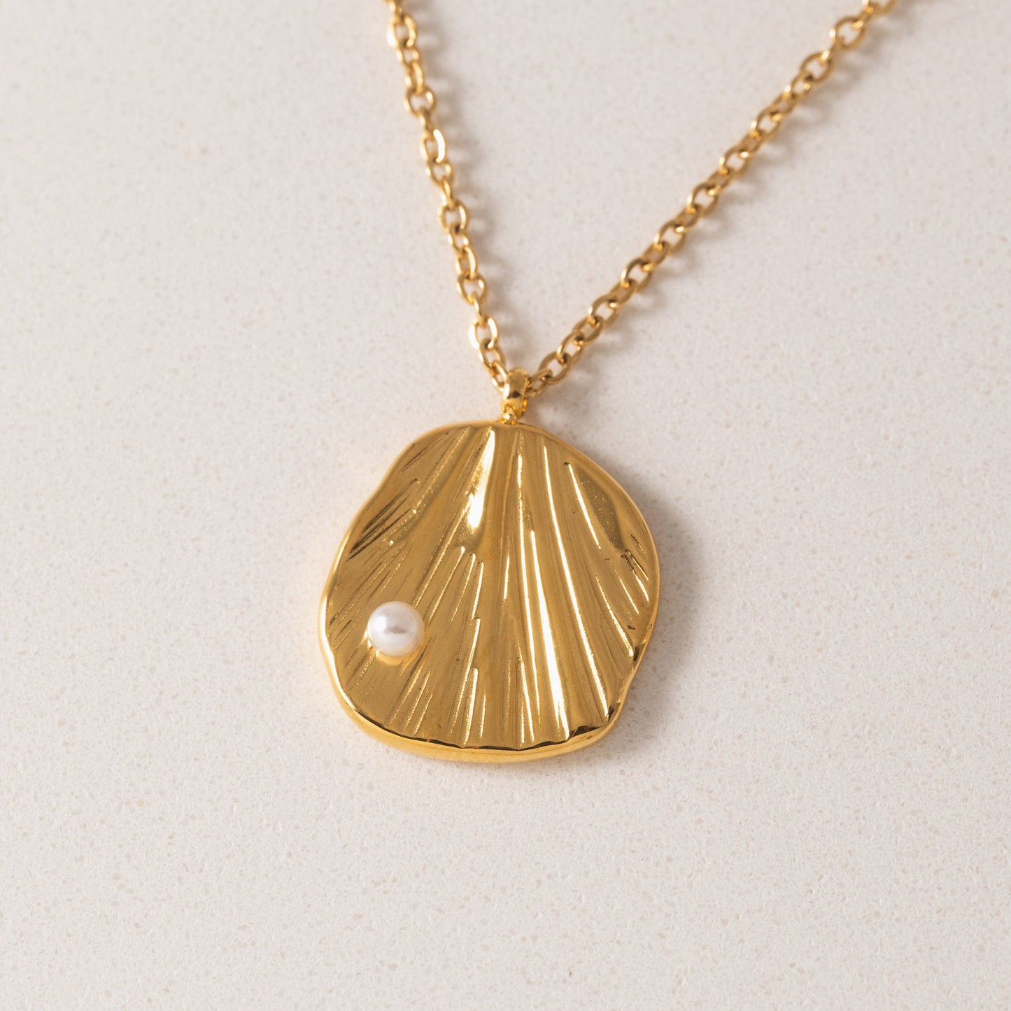 Cove Pearl Necklace