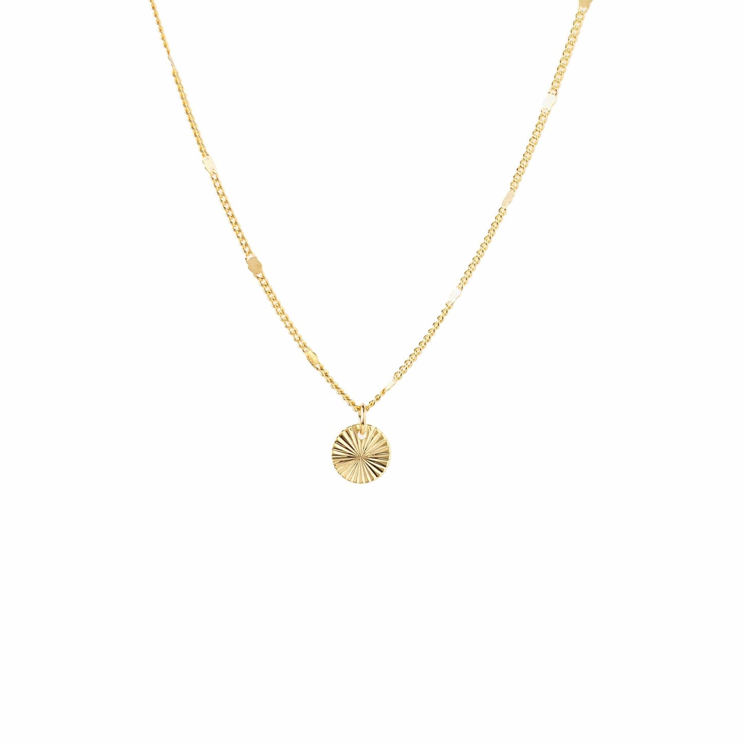 Everly Circle Necklace