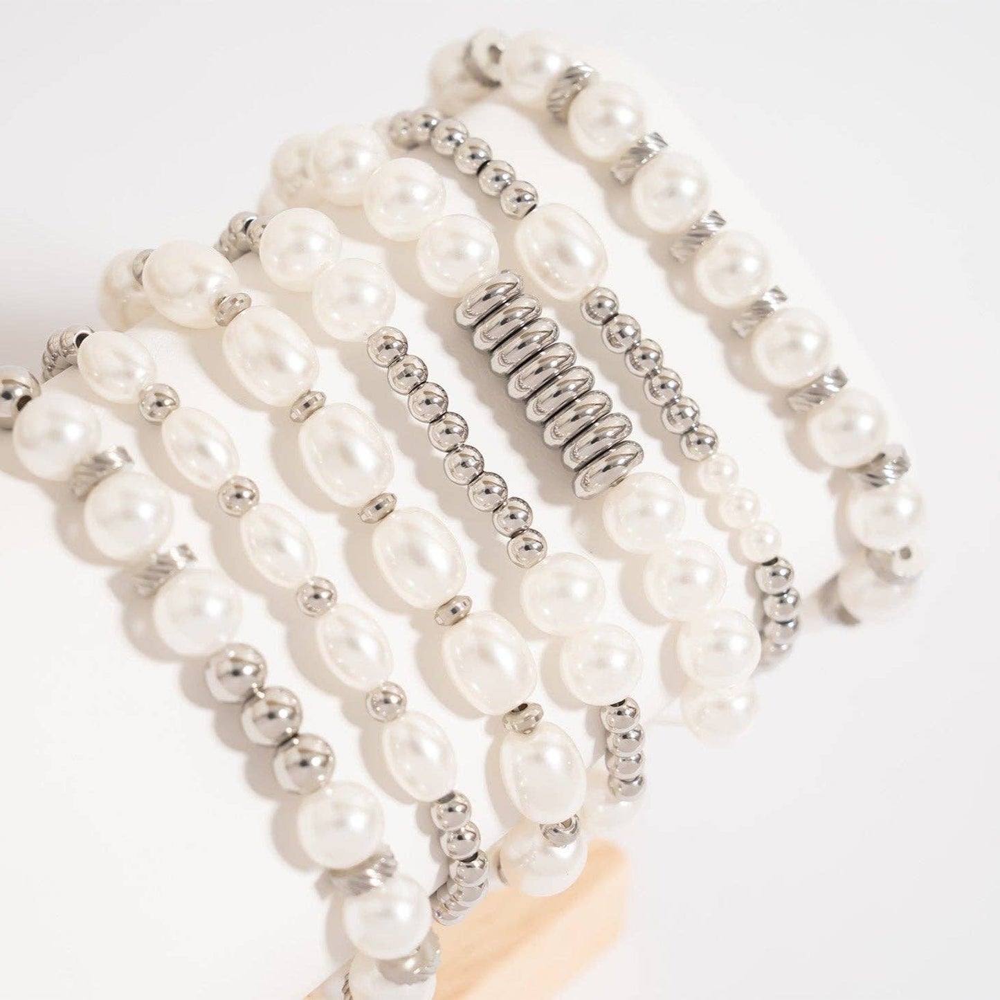 18K Gold PVD 8mm Kiska Glass Pearl Stretch Bracelet