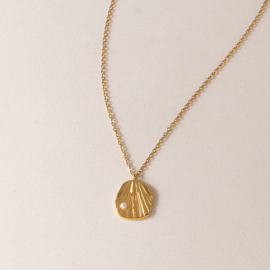 Cove Pearl Necklace