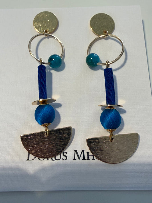 Savuti Jet earrings by Dorus Mhor