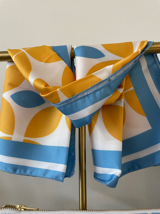 Savuti:  Satin scarf