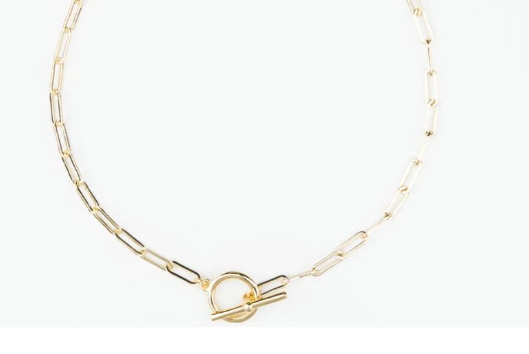 Savuti:  Pearl Fob Necklace