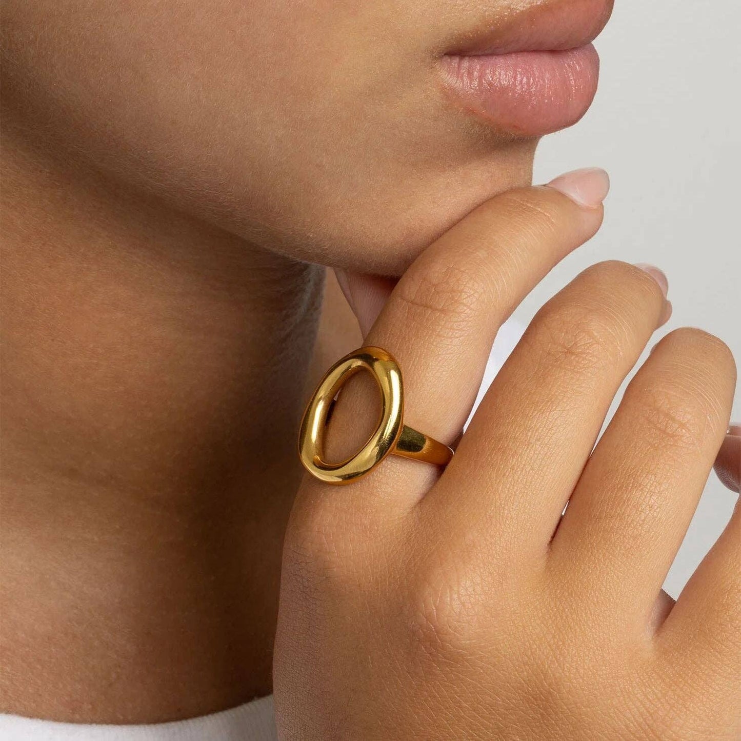 18K Gold PVD Stainless Steel Oval Motif Ring
